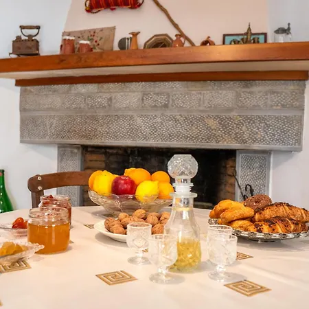 Holiday home Traditional Cretan House Zaros